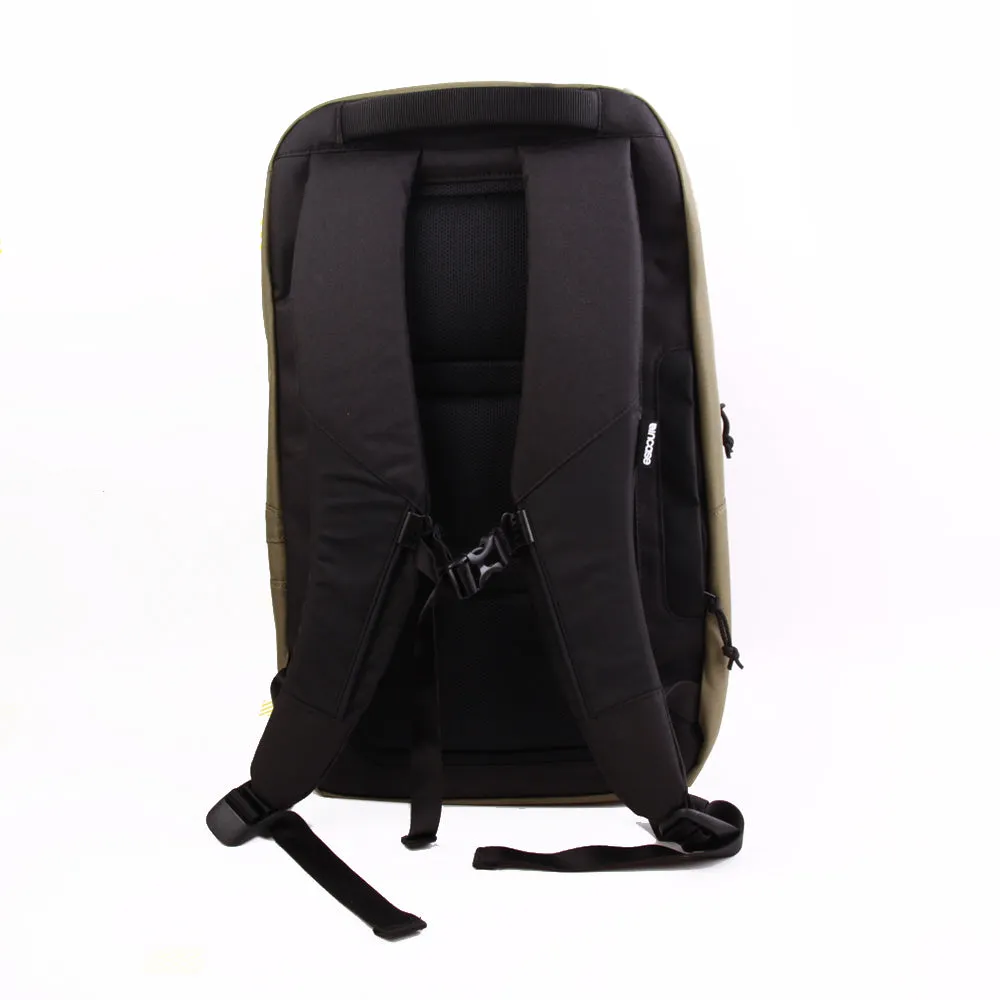 Incase Cargo Backpack Olive Black