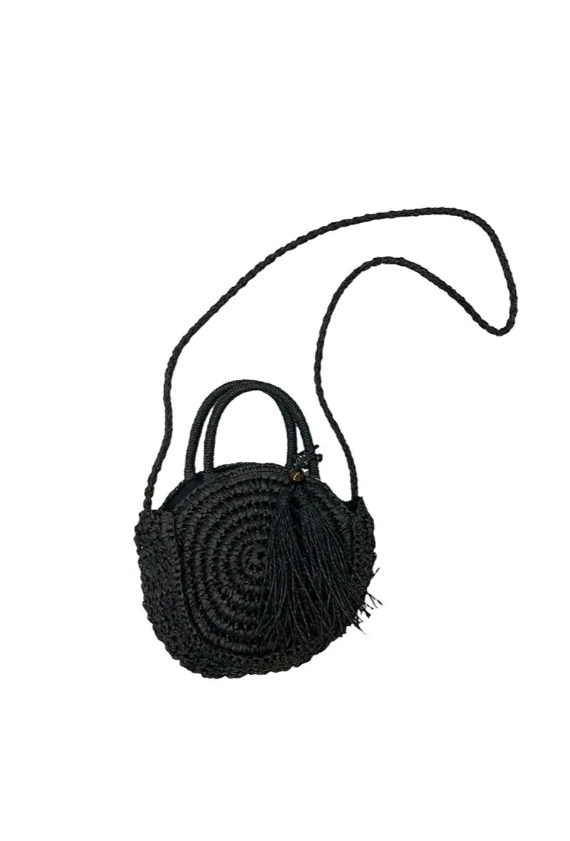 ROUND STRAW BAG WITH POMPOM