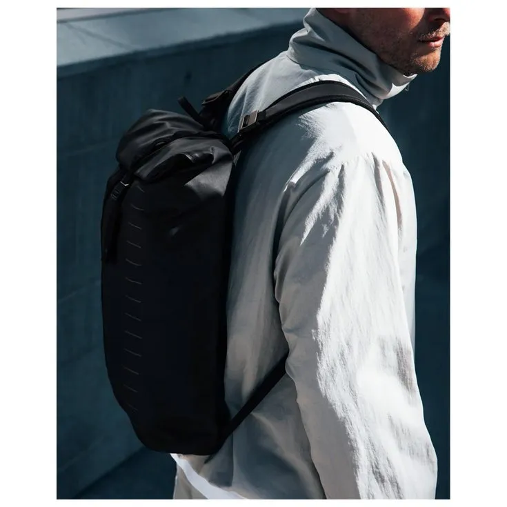 Rucksack Db ---Essential Backpack 12L Black Out