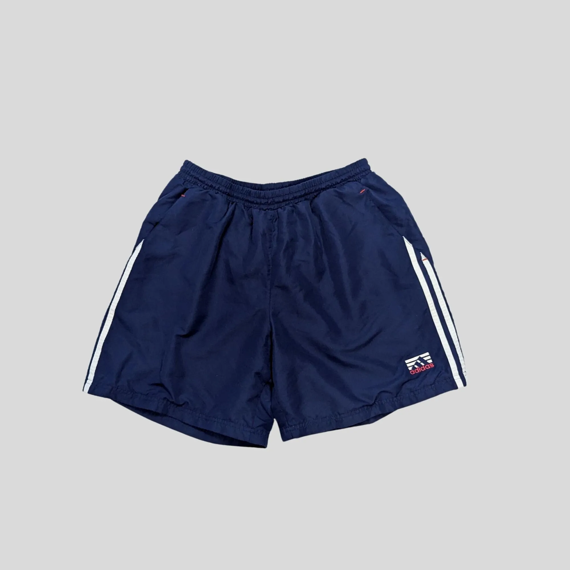 Vintage 2000er Adidas Shorts | Größe D7 Einzelstück